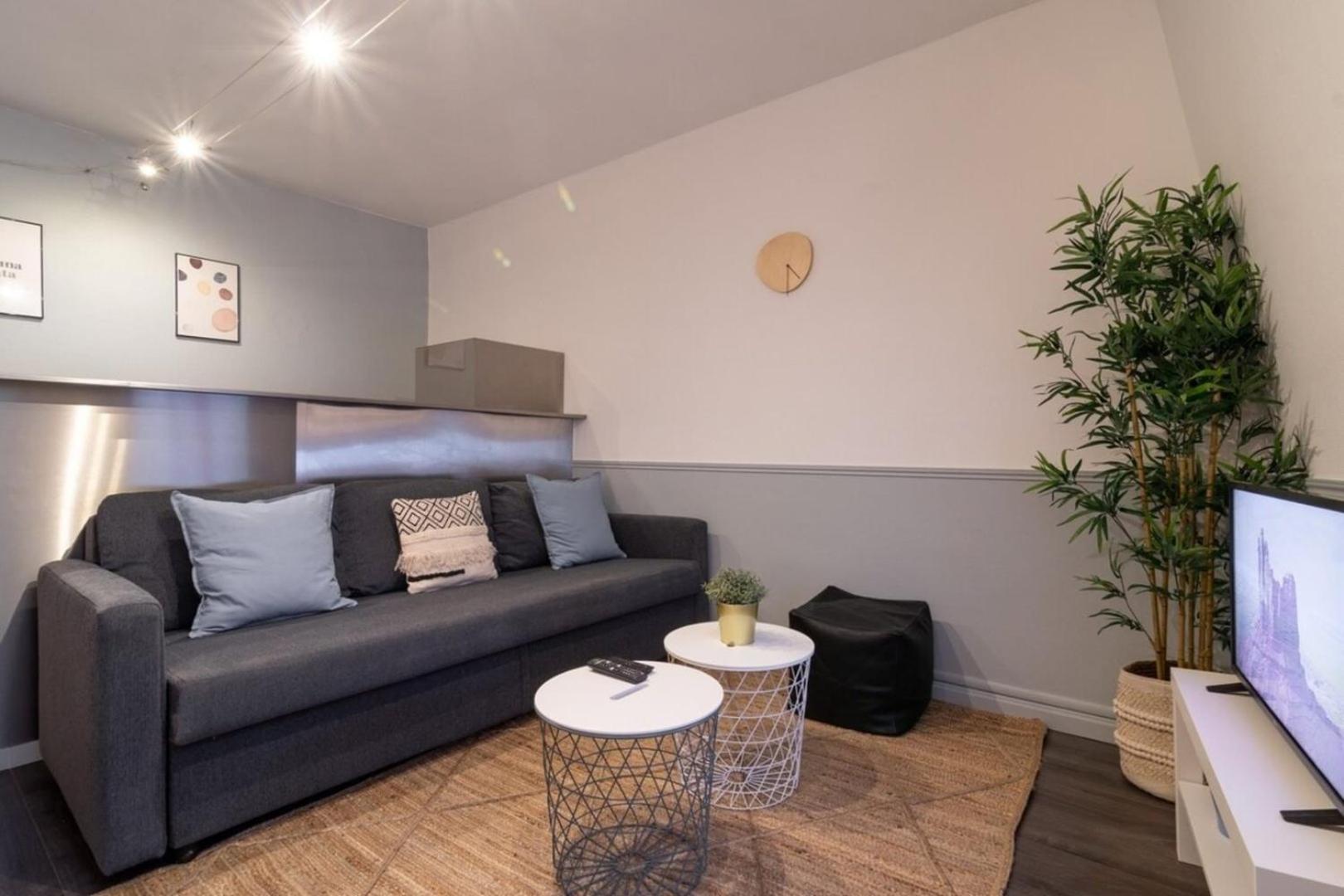 Apartment Near The Train Station Ouigo Tgv Tourcoing Ngoại thất bức ảnh